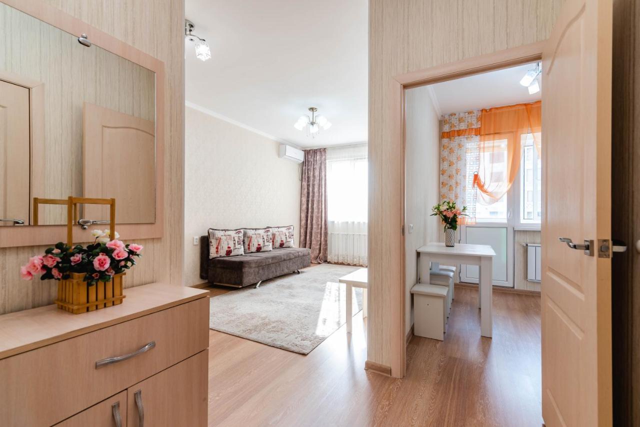 Akvarel Apartment Near Adk Almaty Exterior foto